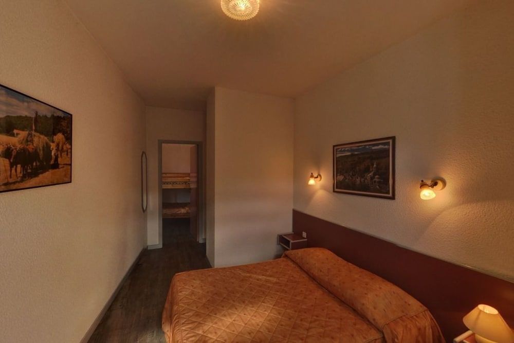 Hôtel Restaurant Au Val Doré 2