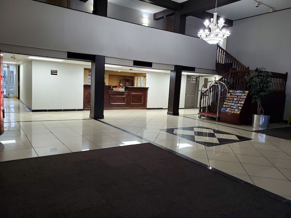 Royal Inn 3