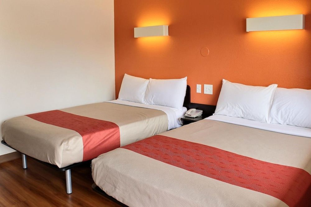 Motel 6 Pismo Beach 3