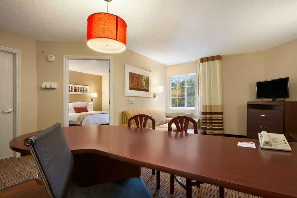 MainStay Suites Louisville Jeffersontown 3