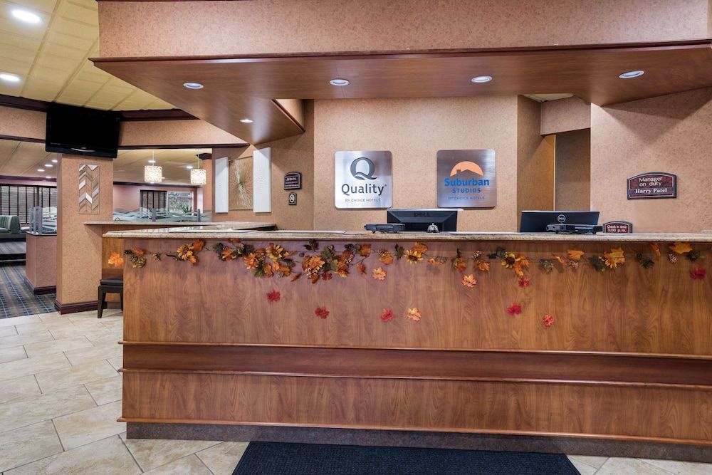 Quality Inn & Suites Fairgrounds 3