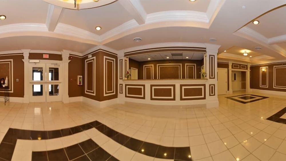 Comfort Inn & Suites Plattsburgh - Morrisonville 3