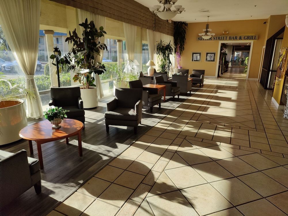 Days Inn by Wyndham Stockton 2