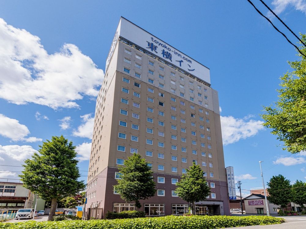 Toyoko Inn Toyama Station Sinkansen 1 3 estrelas em Toyama