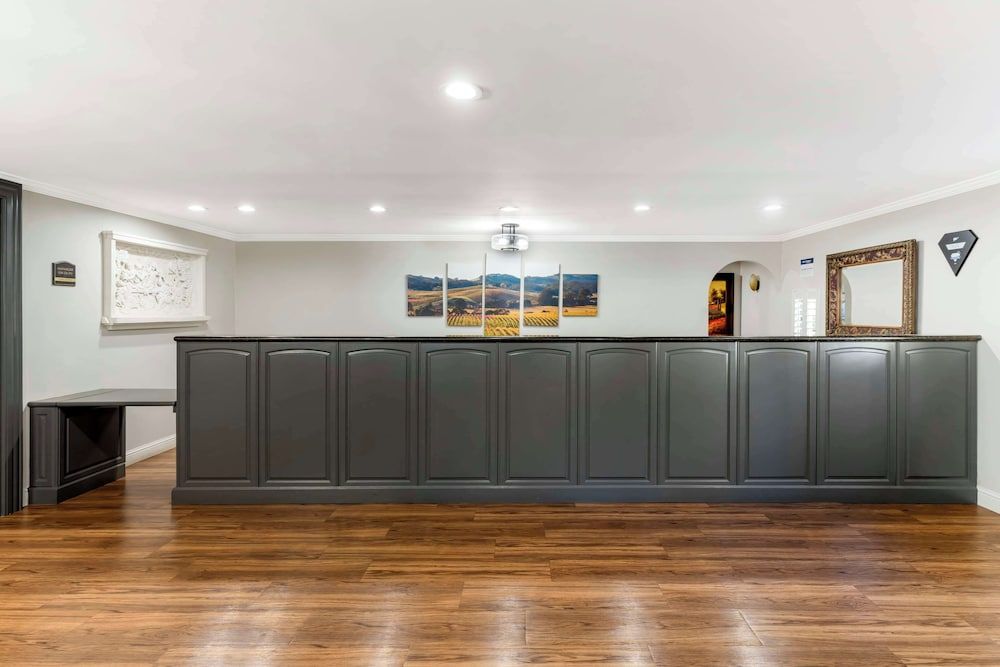 Best Western Dry Creek Inn 3