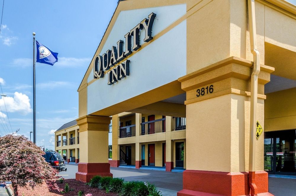 Quality Inn Tanglewood 2 estrelas em Roanoke