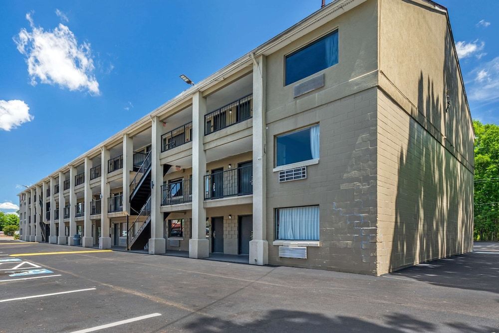 Econo Lodge Inn & Suites 2 estrelas em Virginia Beach