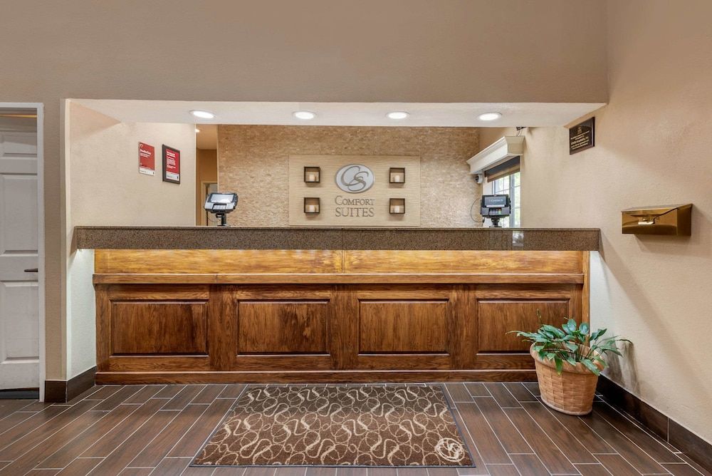 Comfort Suites Fort Collins Near University 3