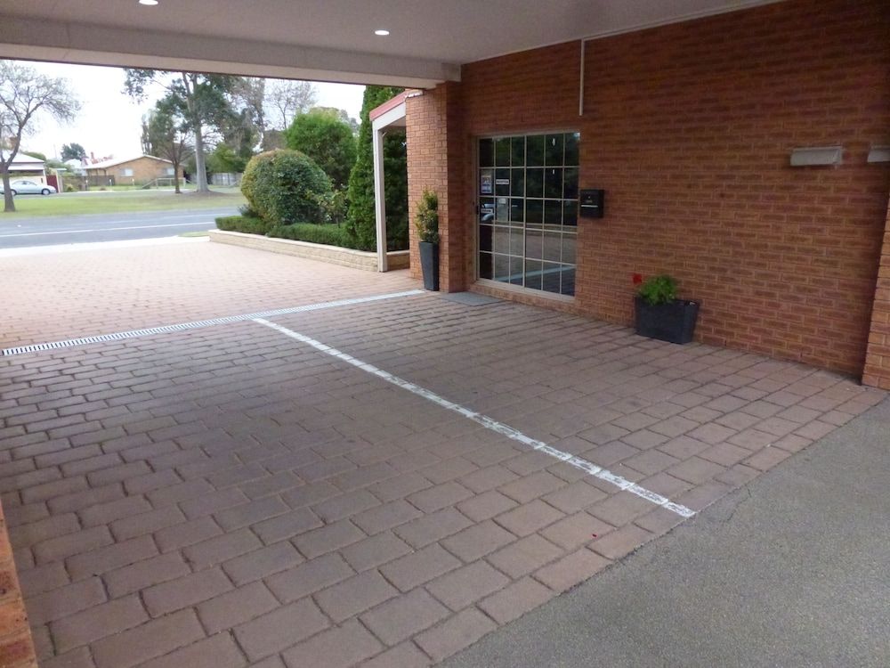 Colonial Motor Inn Bairnsdale 2