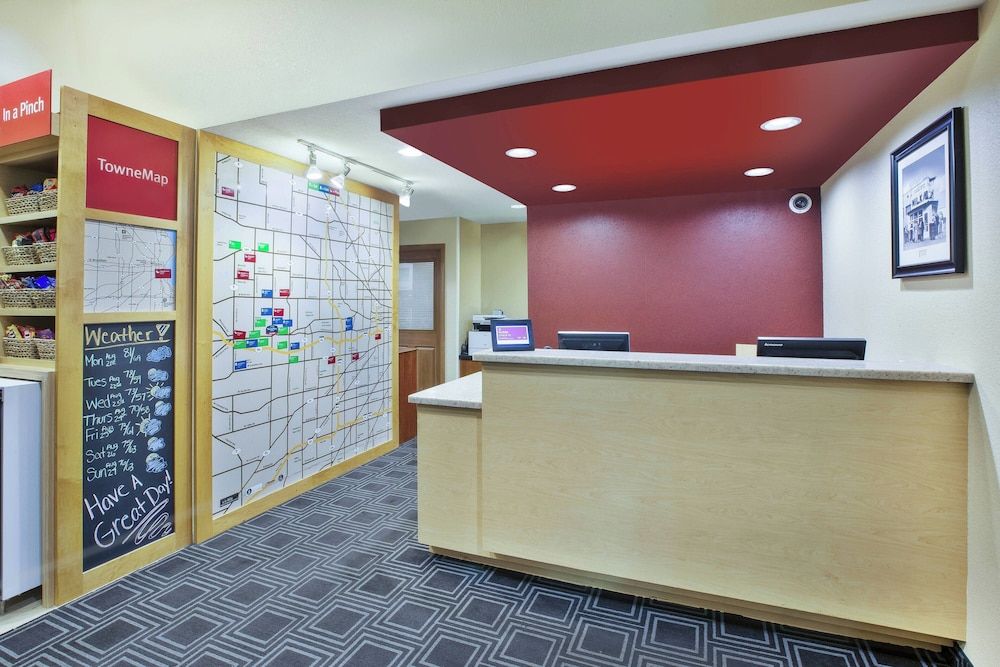 Towneplace Suites By Marriott Brookfield 2