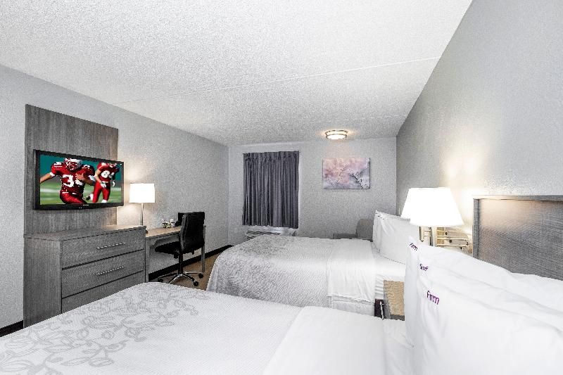 Red Roof PLUS+ Boston - Mansfield/ Foxboro 3 estrelas em Mansfield