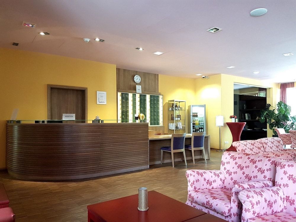 Nashira Kurpark Hotel 2