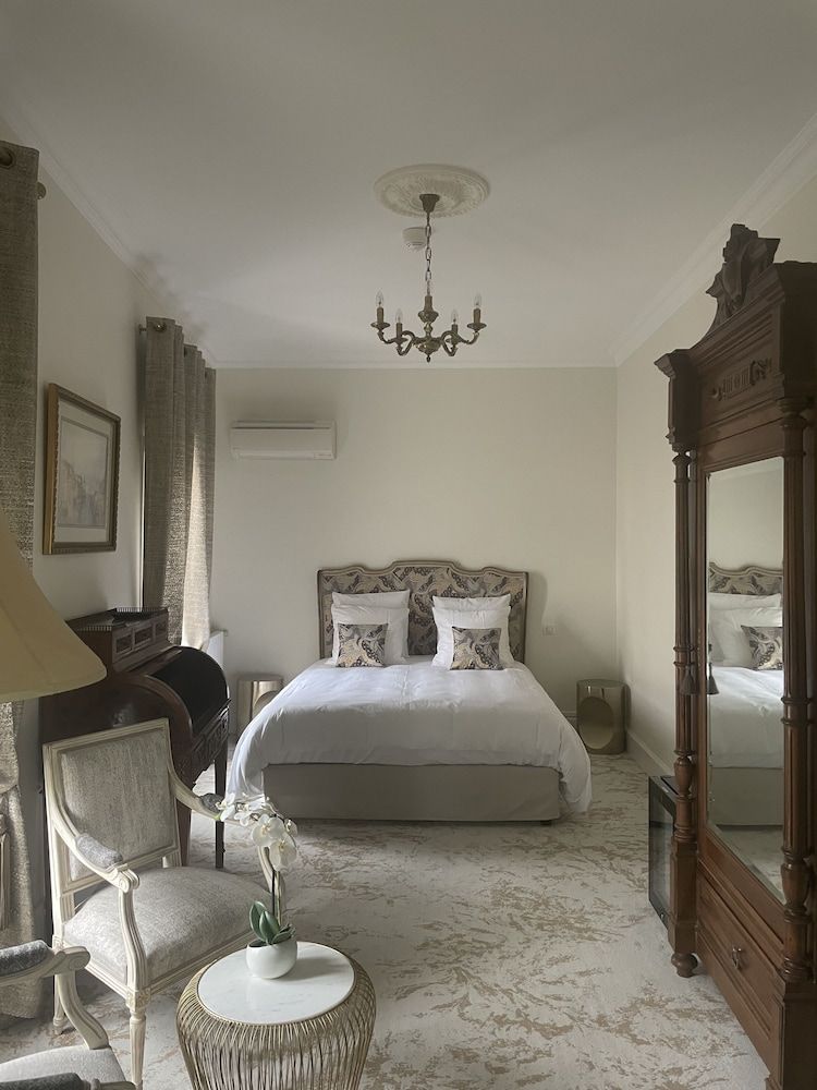 Chateau des Jacobins 3