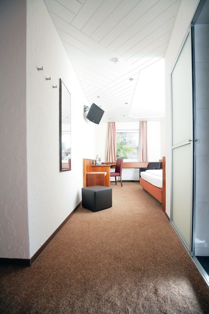 Badhotel Restaurant Stauferland 3