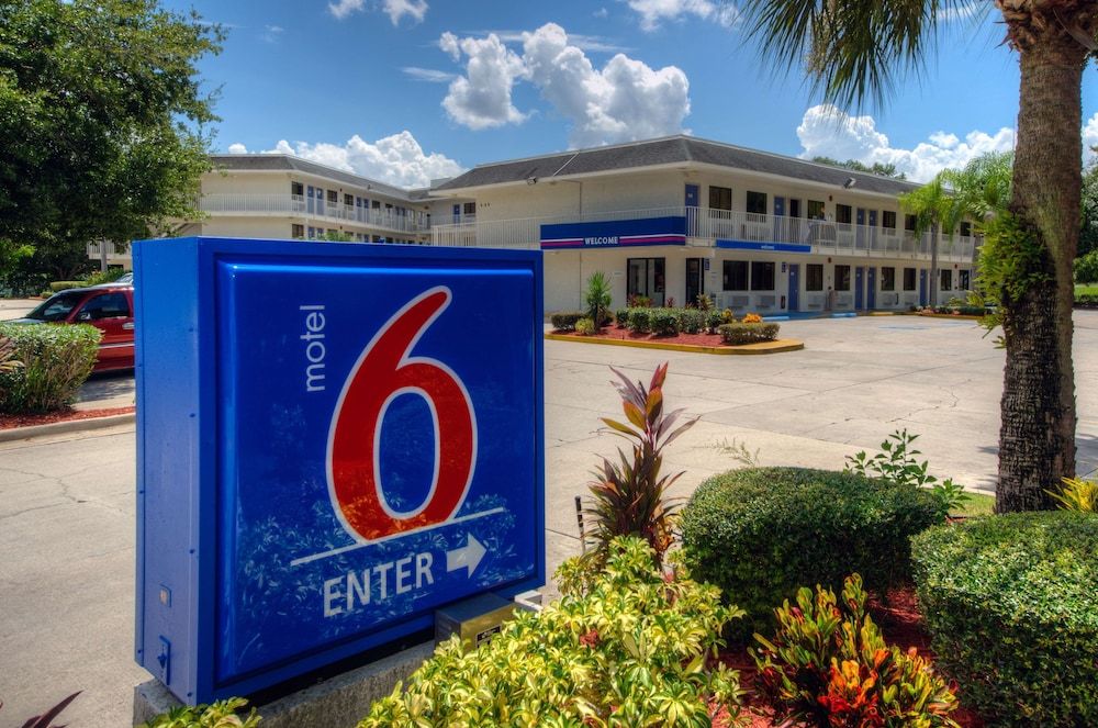 Motel 6 Bradenton, FL 2 estrelas em Bradenton