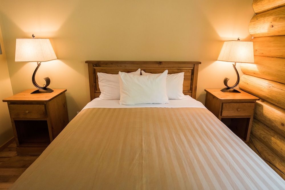 Alpine Meadows Resort 3