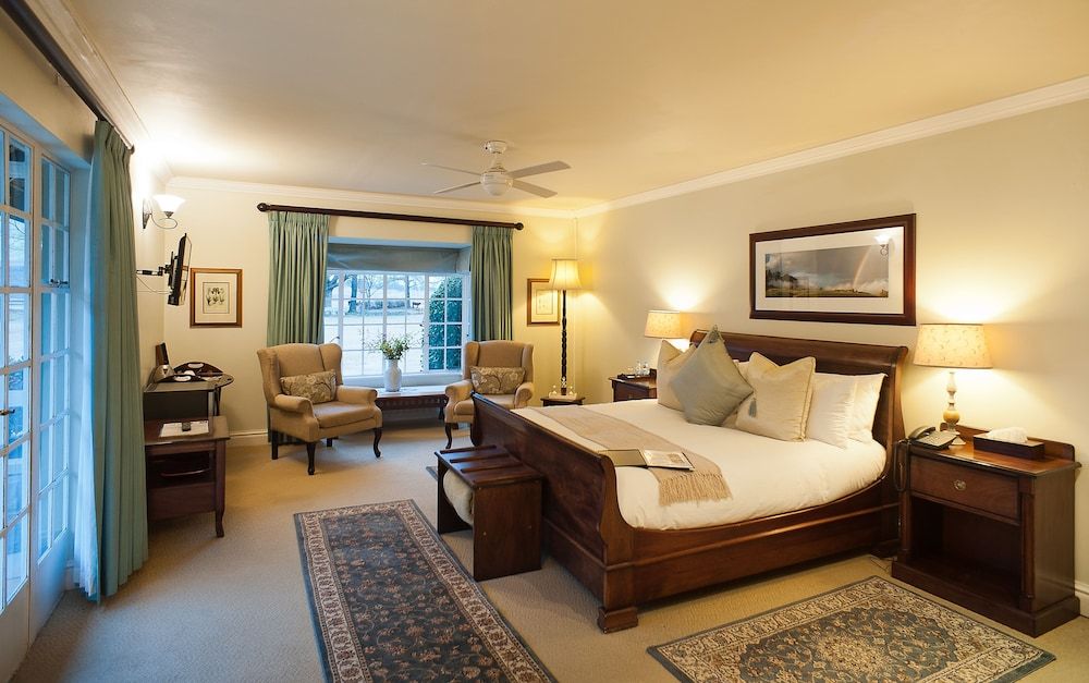 Moorcroft Manor Boutique Country Hotel 3