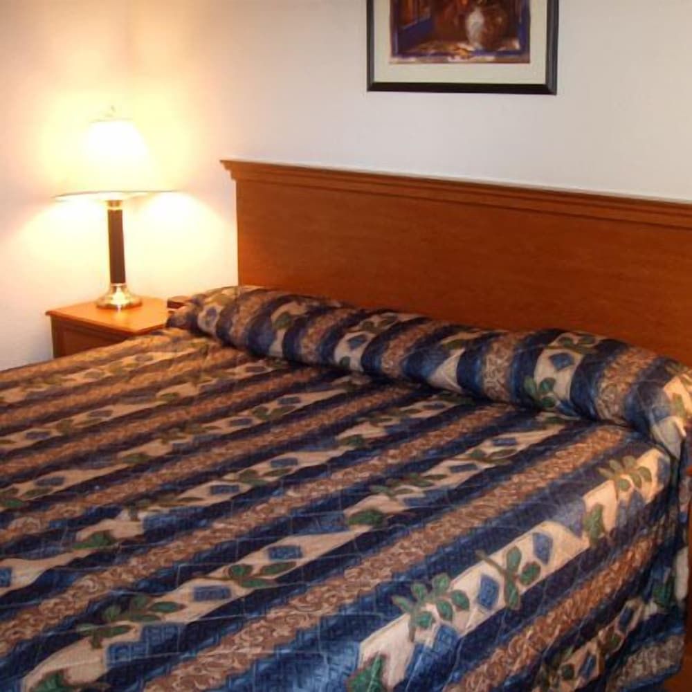 Kozy Inn Columbus 3