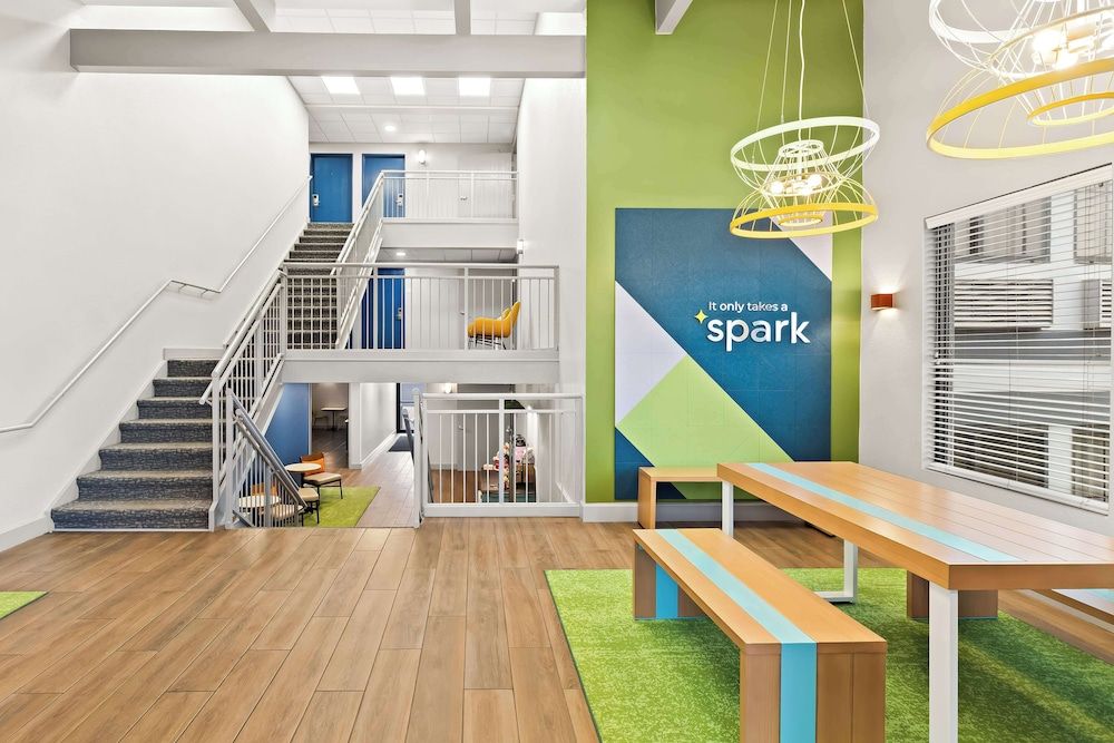 Spark by Hilton Wichita East 3