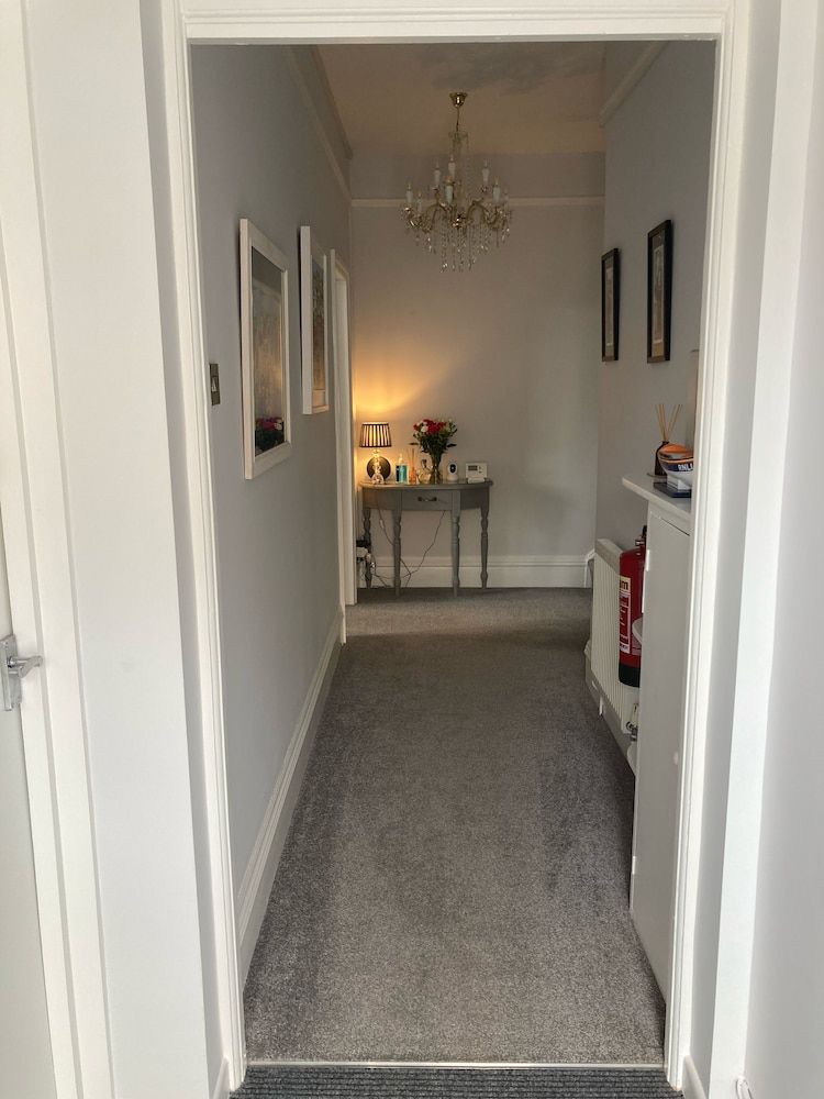 Bentley Lodge Guest House 2