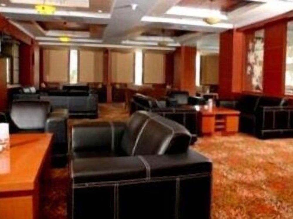 Abadi Suite Hotel and Tower by Tritama Hospitality 2