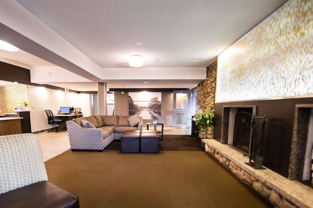 Best Western Plus Ottawa/Kanata Hotel & Conference Centre 3