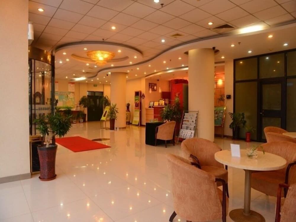 GreenTree Inn Tianji Dagang District Shihua Road Hotel 2