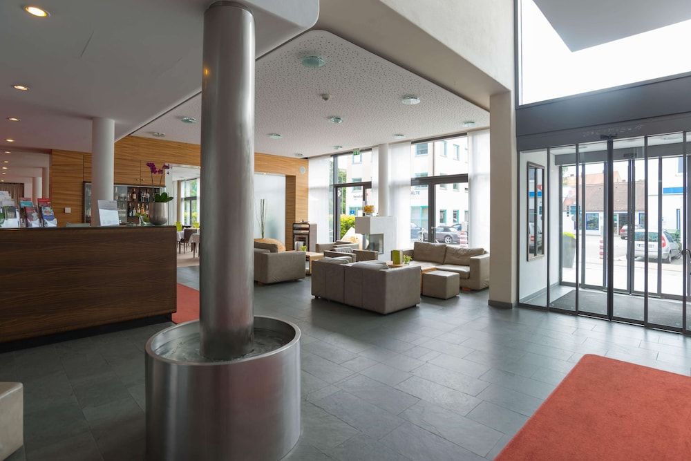ACHAT Hotel Corbin München Airport 3