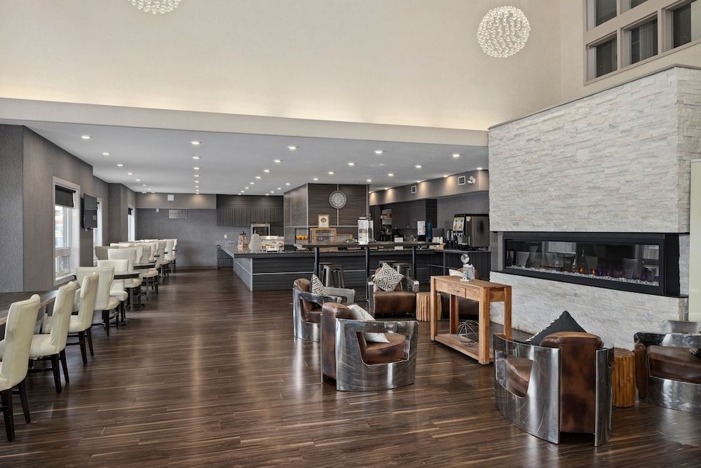 Home Inn & Suites Saskatoon South 2