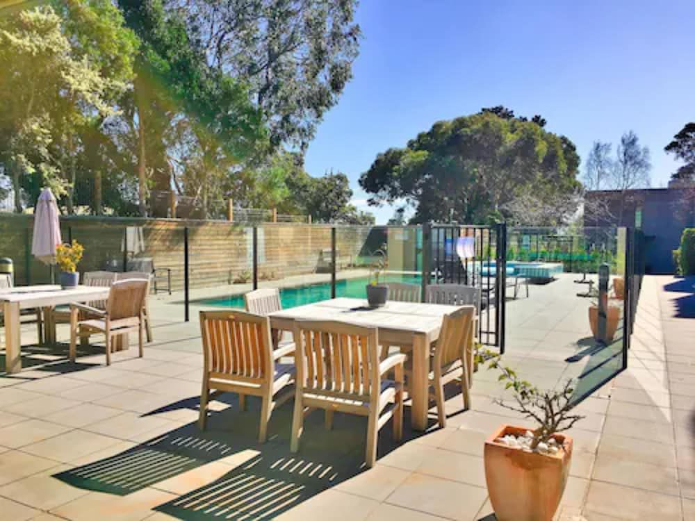 Phillip Island Apartments 2