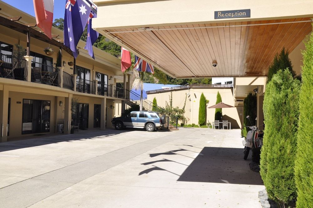 Tuscany Villas Whakatane 2