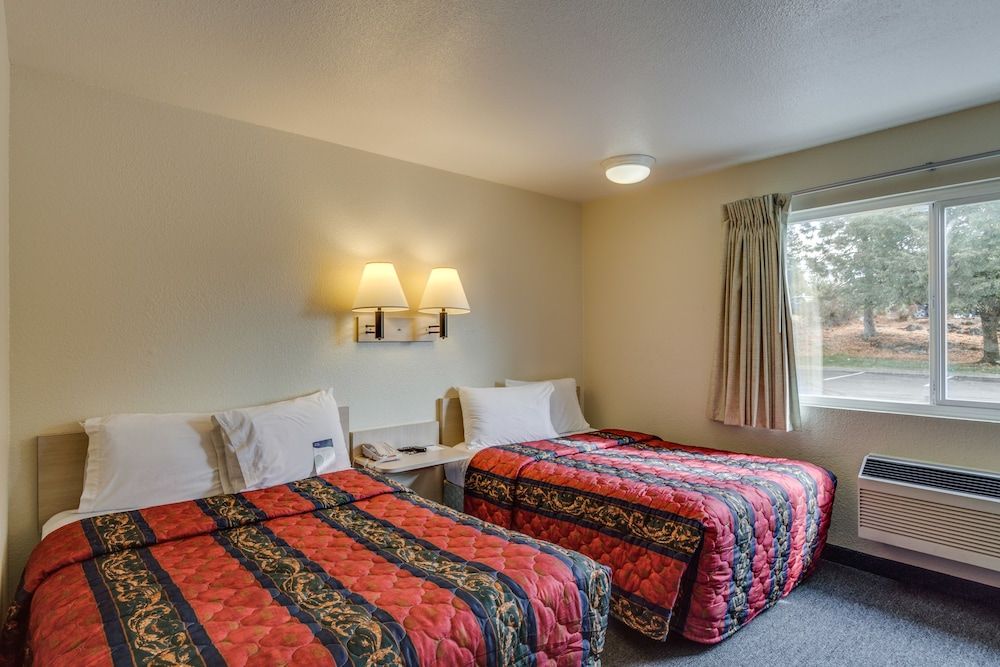 Motel 6 Spokane, WA - West 3