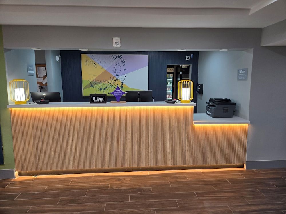 Spark by Hilton Grapevine DFW North 2