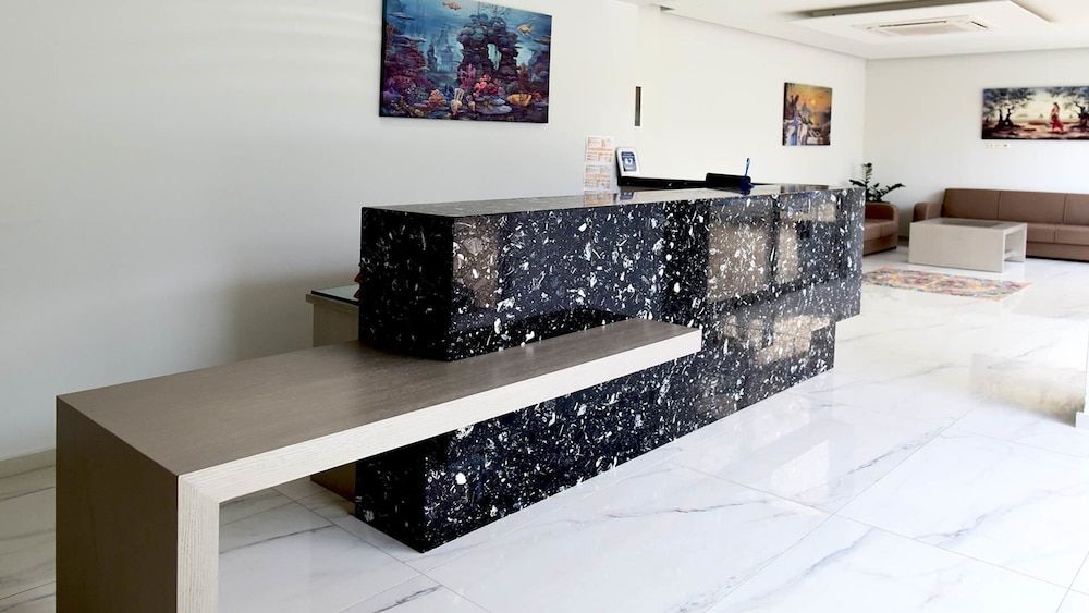 Blue Horizon Apartments 2