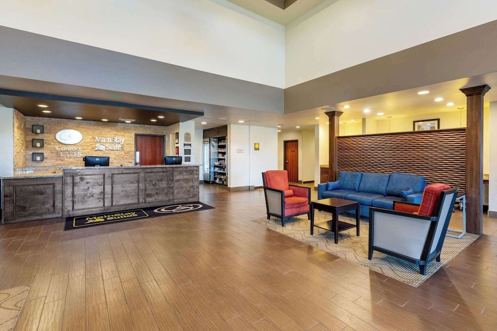 MainStay Suites Near Denver Downtown 3
