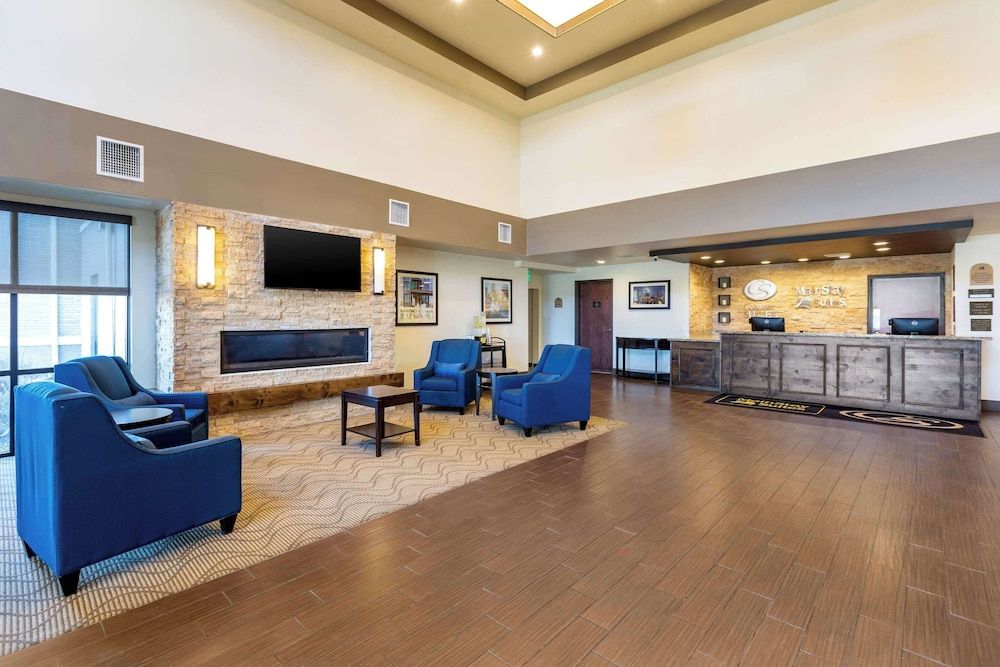MainStay Suites Near Denver Downtown 2