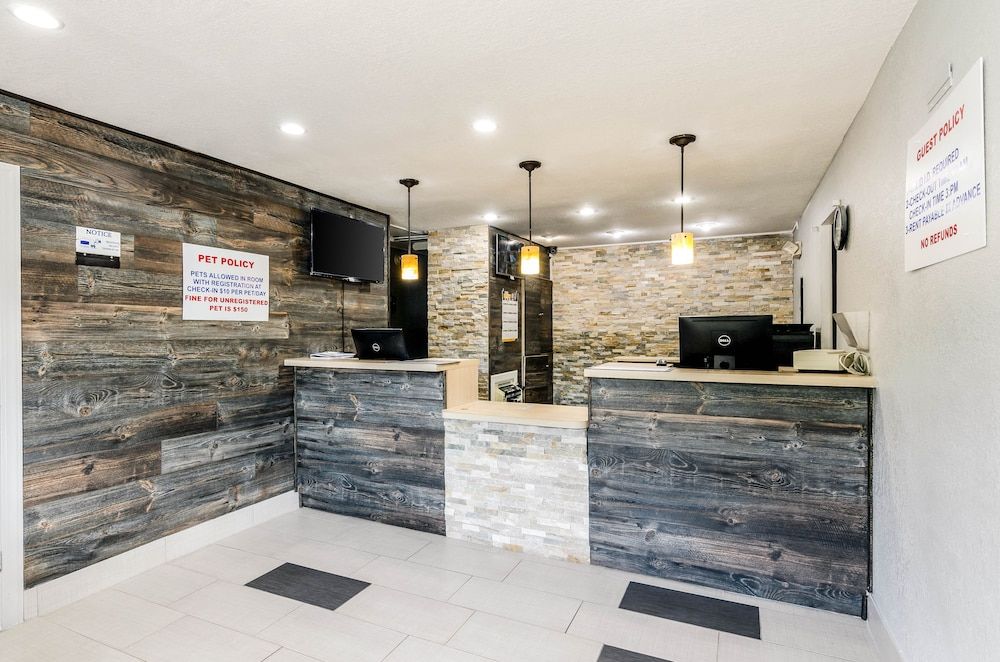 Rodeway Inn Winston Salem Route 52 2