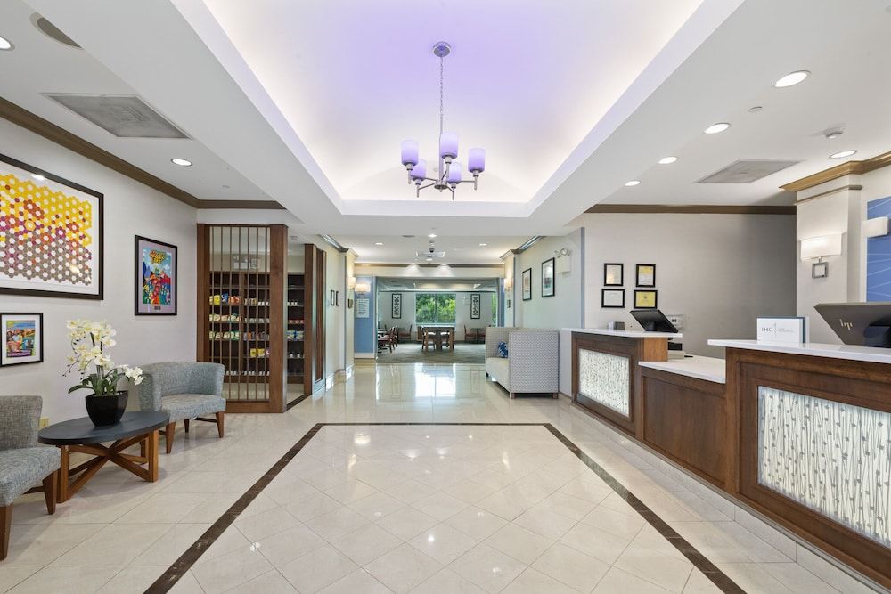 Holiday Inn Express Hotel & Suites Bethlehem by IHG 2