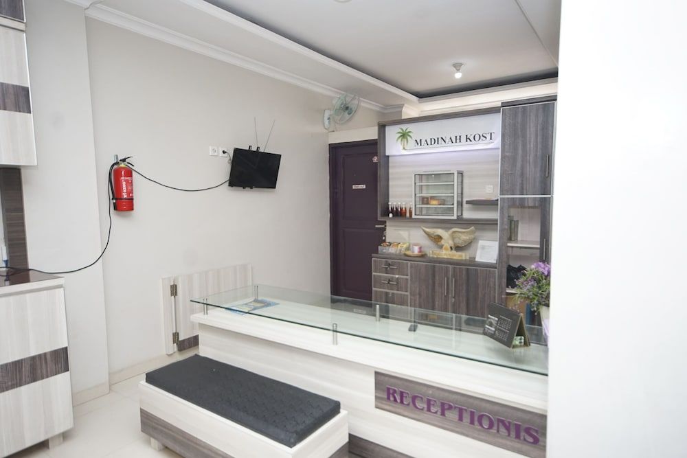 Super OYO 270 Madinah Residence Syariah 3
