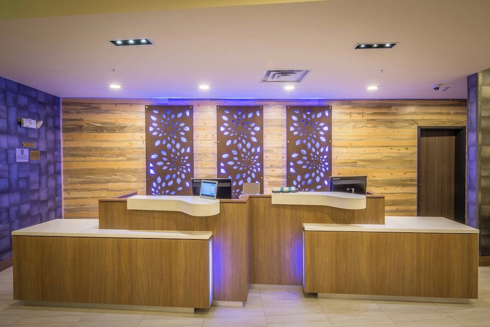 Fairfield Inn & Suites by Marriott Denver Downtown 3