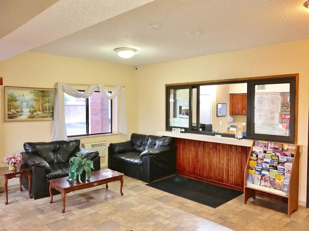Americas Best Value Inn Livonia Detroit 2