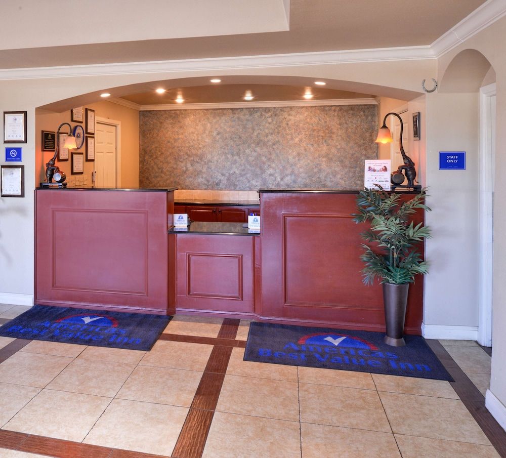 Americas Best Value Inn Lubbock E 2