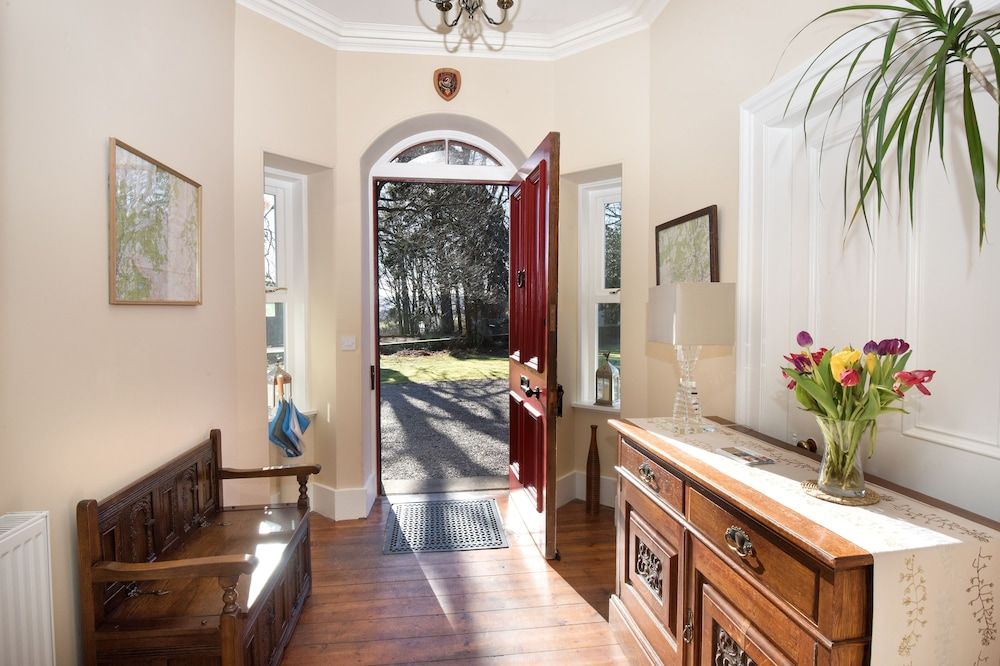 Cardhu Country House 2