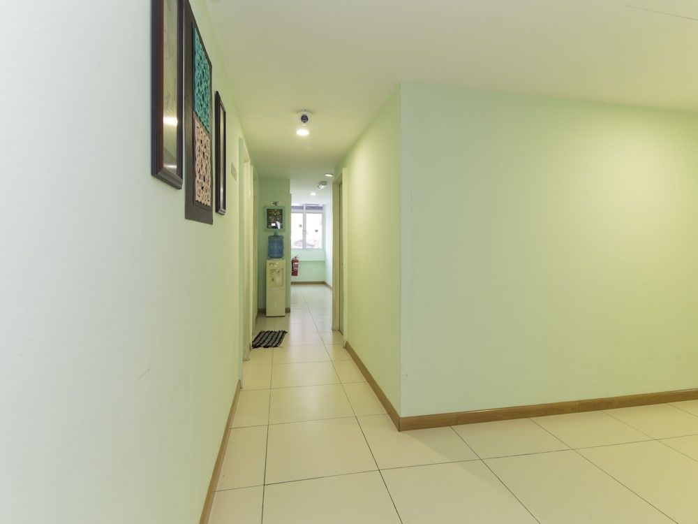 Super OYO 530 Dd Hotel 2