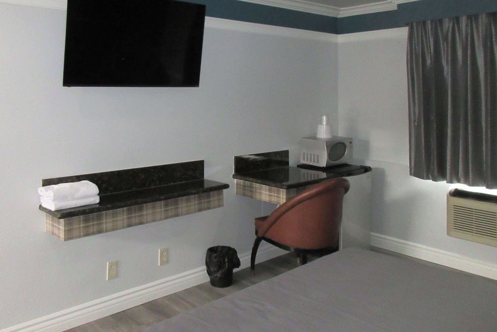 Rodeway Inn Commerce - Los Angeles 2