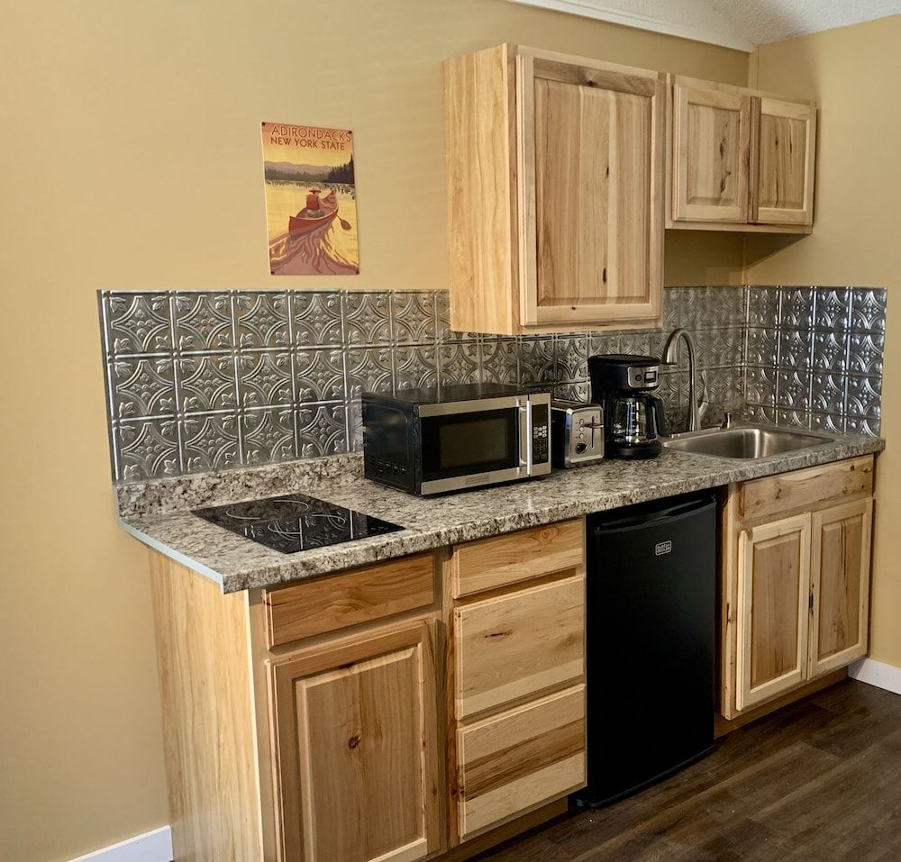 The Motel Montreal 2