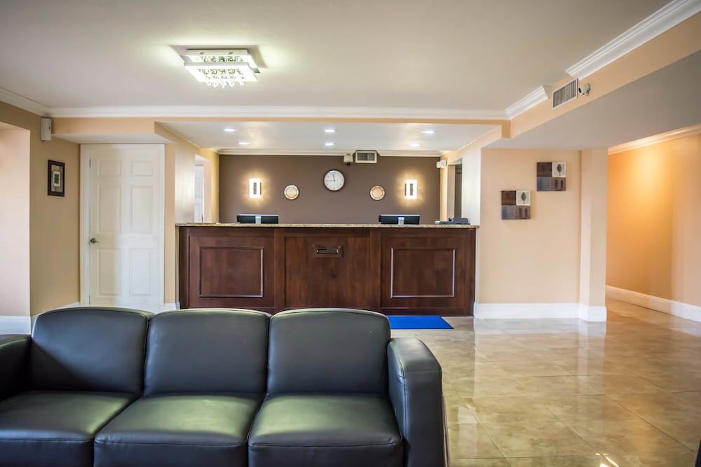 Rodeway Inn Near Ybor City - Casino 2