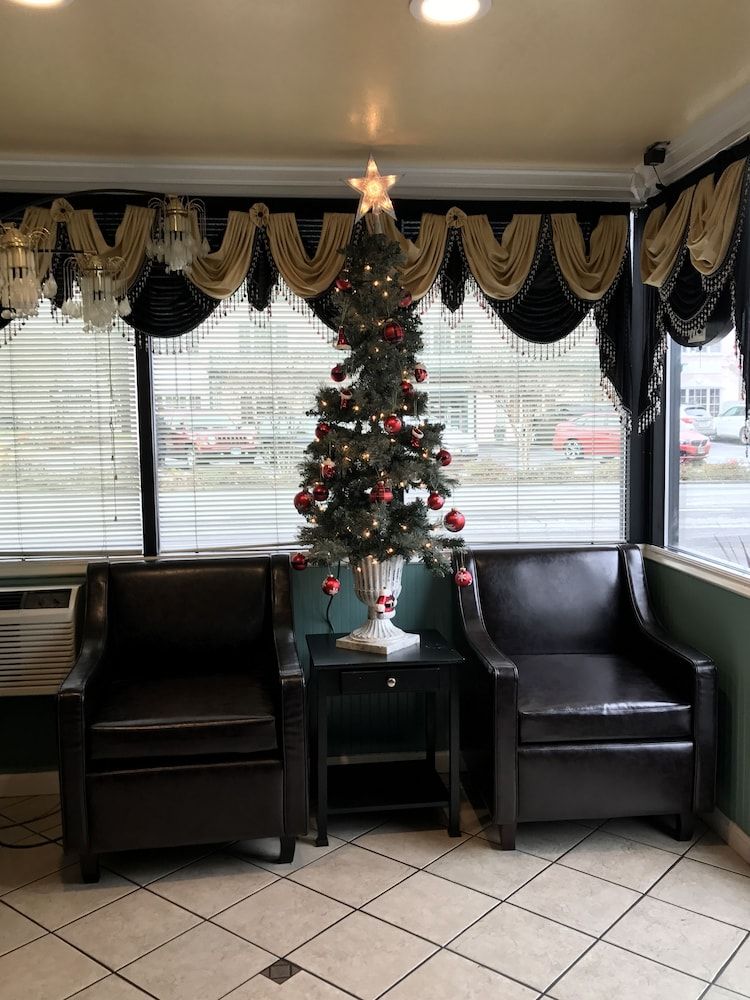 Budget Inn of America 3