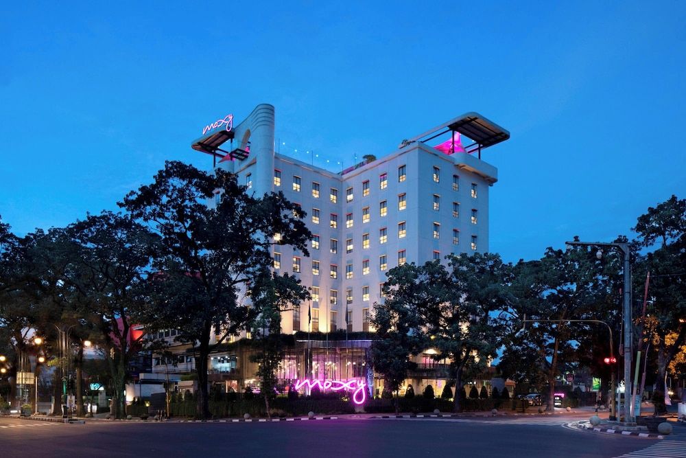 Moxy Bandung 3 estrellas en Bandung