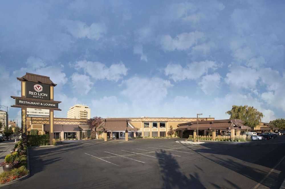Red Lion Hotel Yakima Center 3 estrelas em Yakima